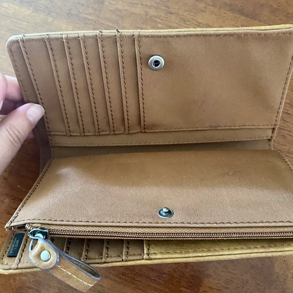 Relic wallet - Picture 4 of 6